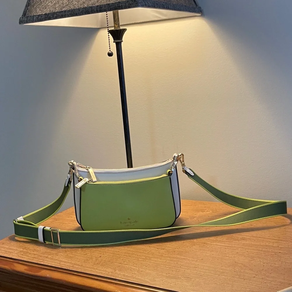 NWOT Kate Spade Duet Lime Green and White Crossbody Bag - Picture 1 of 7